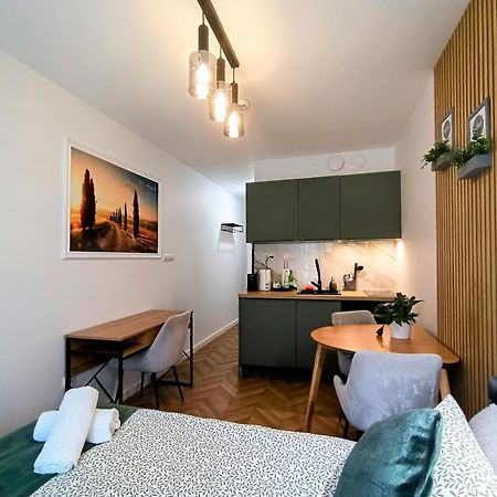 Amamolto Select - Wloskie Apartamenty, Restauracja, Bezplatny Parking ヴロツワフ エクステリア 写真
