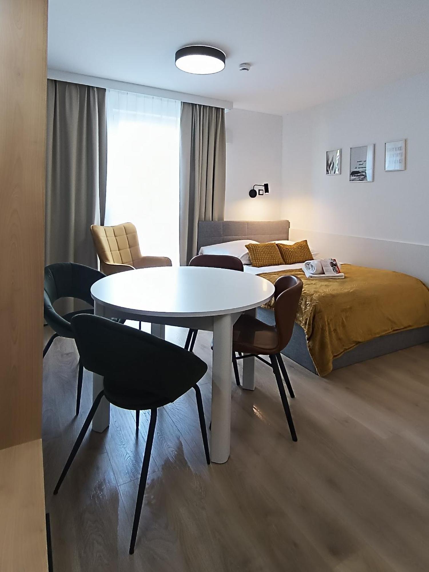 Amamolto Select - Wloskie Apartamenty, Restauracja, Bezplatny Parking ヴロツワフ エクステリア 写真