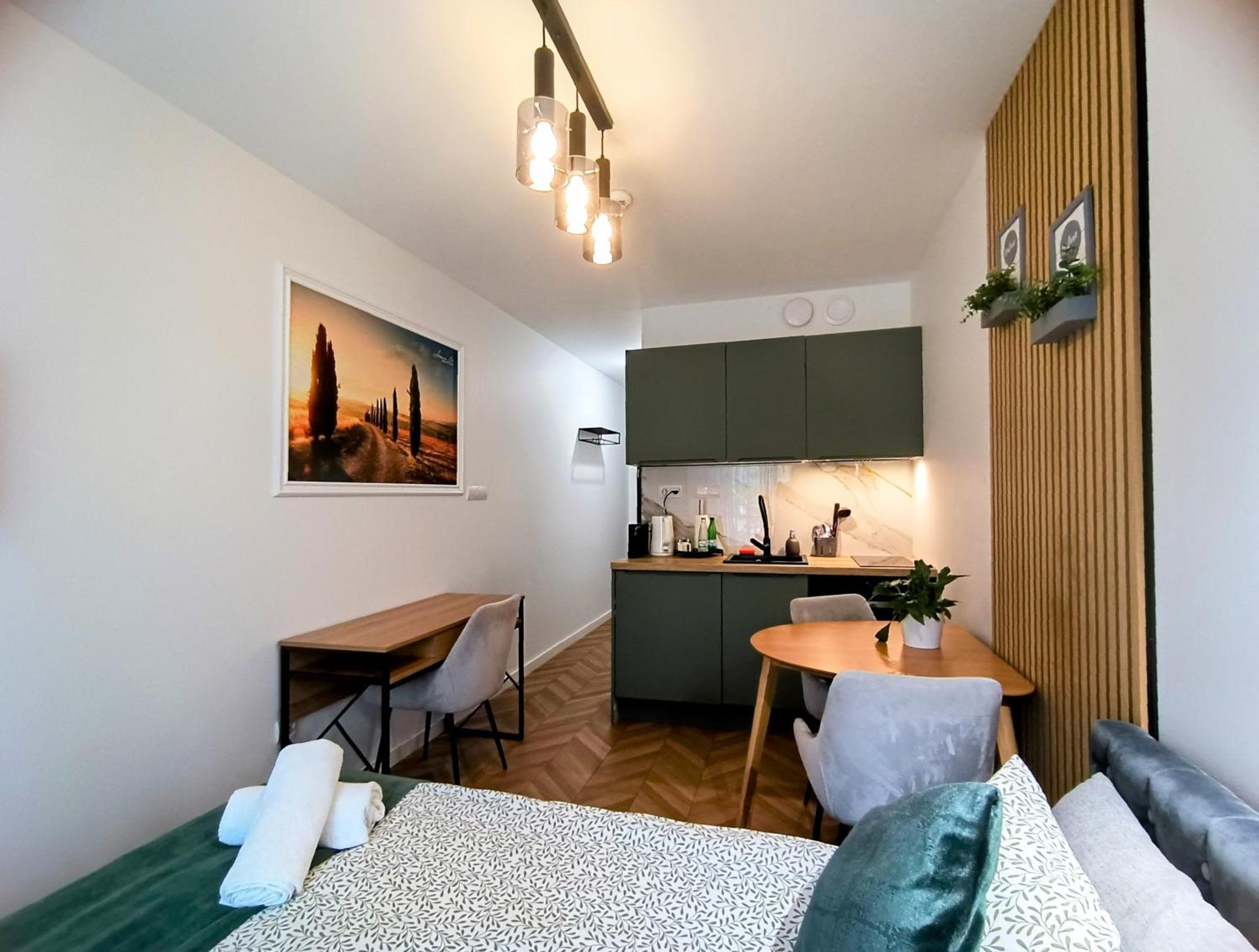 Amamolto Select - Wloskie Apartamenty, Restauracja, Bezplatny Parking ヴロツワフ エクステリア 写真