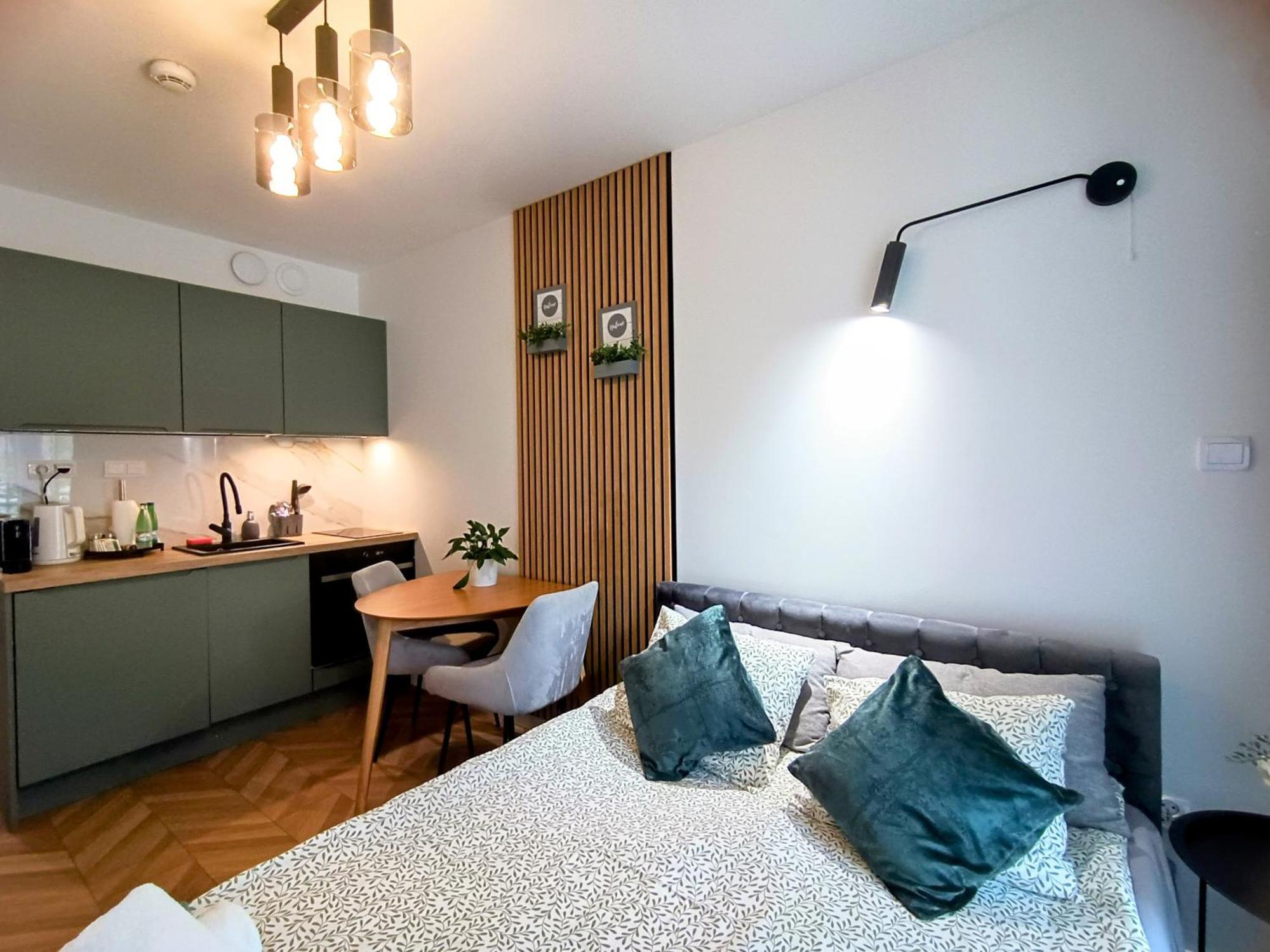 Amamolto Select - Wloskie Apartamenty, Restauracja, Bezplatny Parking ヴロツワフ エクステリア 写真